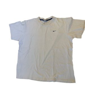 Nike swoosh t-shirt size L early 2000’s